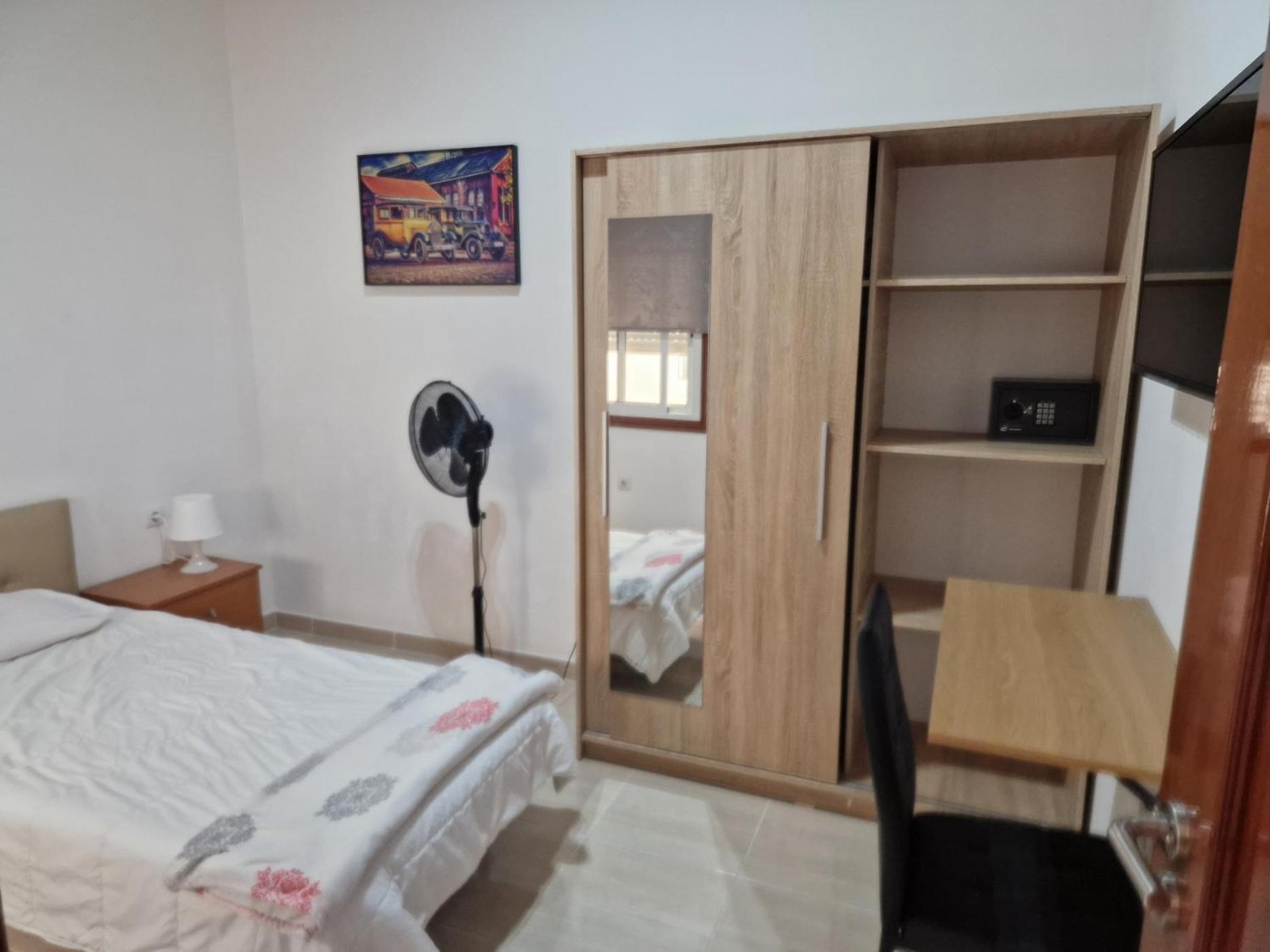 Habitacion Individual Privada, Piso De 3 Habitaciones Con Areas Compartidas لا لاغونا المظهر الخارجي الصورة