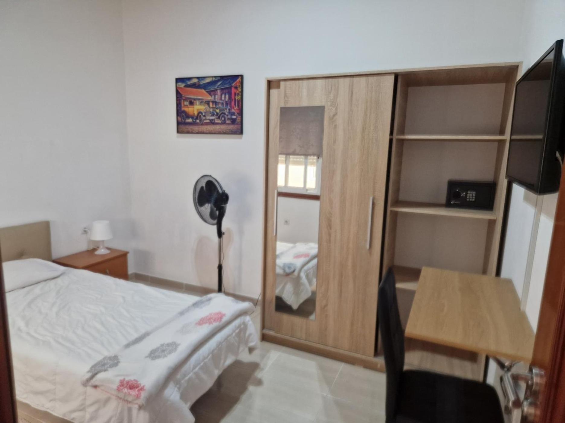 Habitacion Individual Privada, Piso De 3 Habitaciones Con Areas Compartidas لا لاغونا المظهر الخارجي الصورة